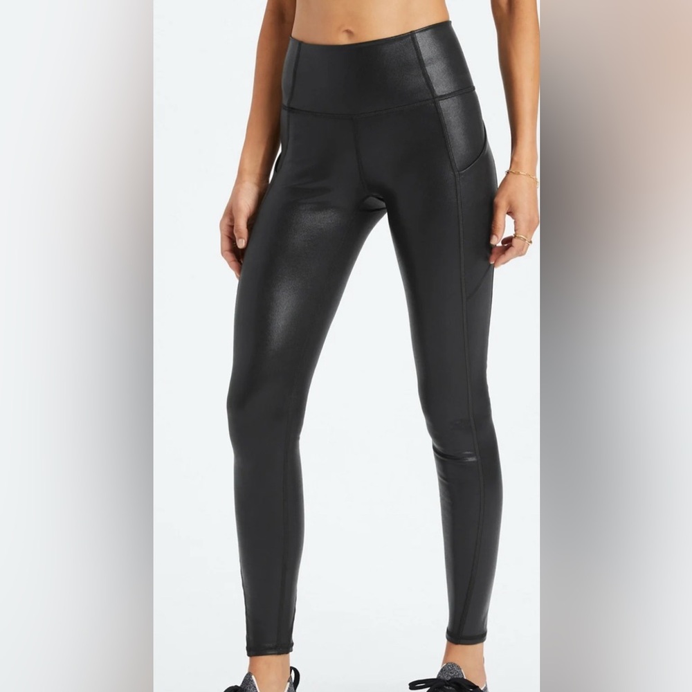 Fabletics Black Leggings - Picture 4 of 11